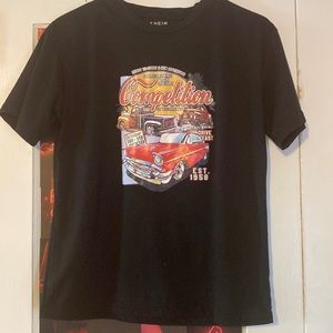 Black T shirt with car logo.